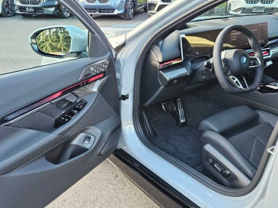 2026 BMW 5 Series 550e xDrive