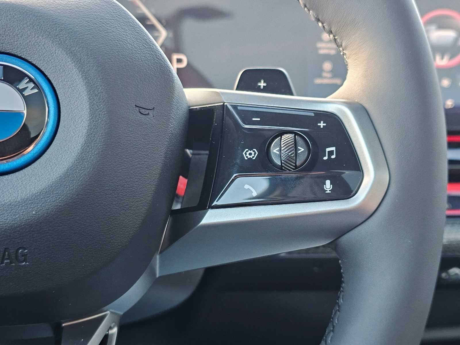 2026 BMW 5 Series 550e xDrive