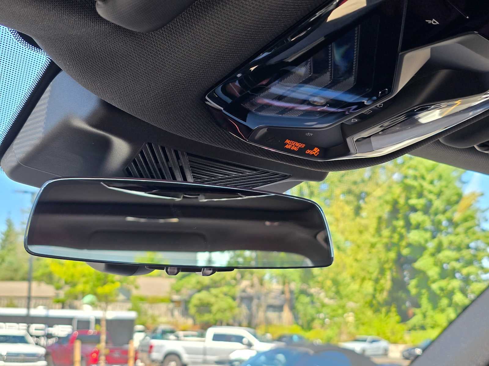 2026 BMW 5 Series 550e xDrive