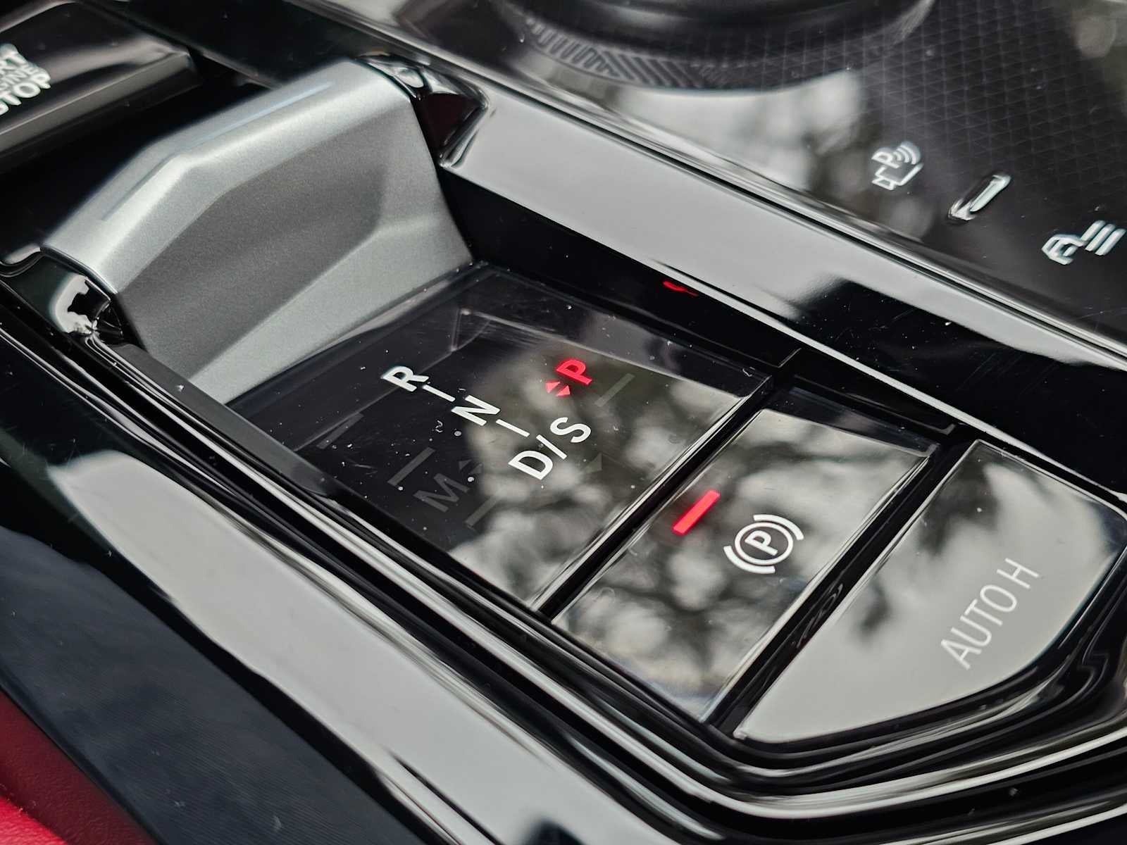 2026 BMW 550e xDrive 550e xDrive