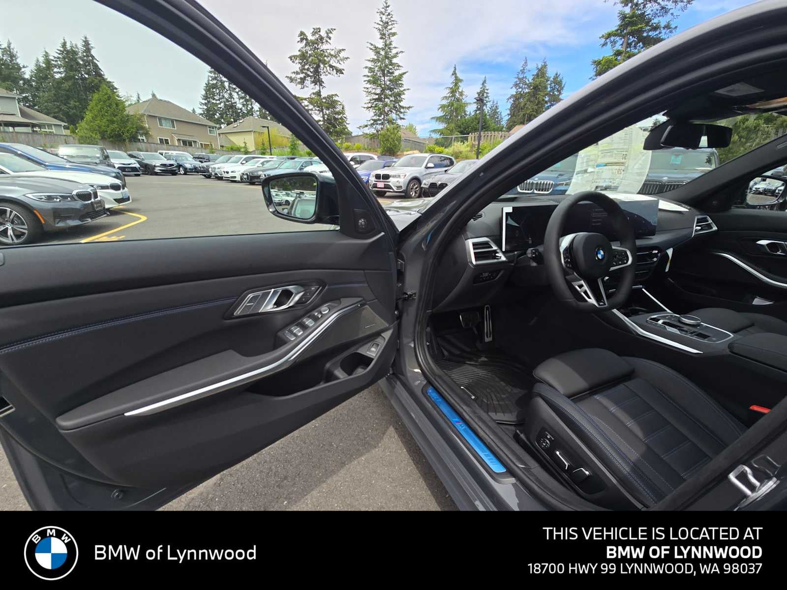 2026 BMW 330i xDrive 330i xDrive