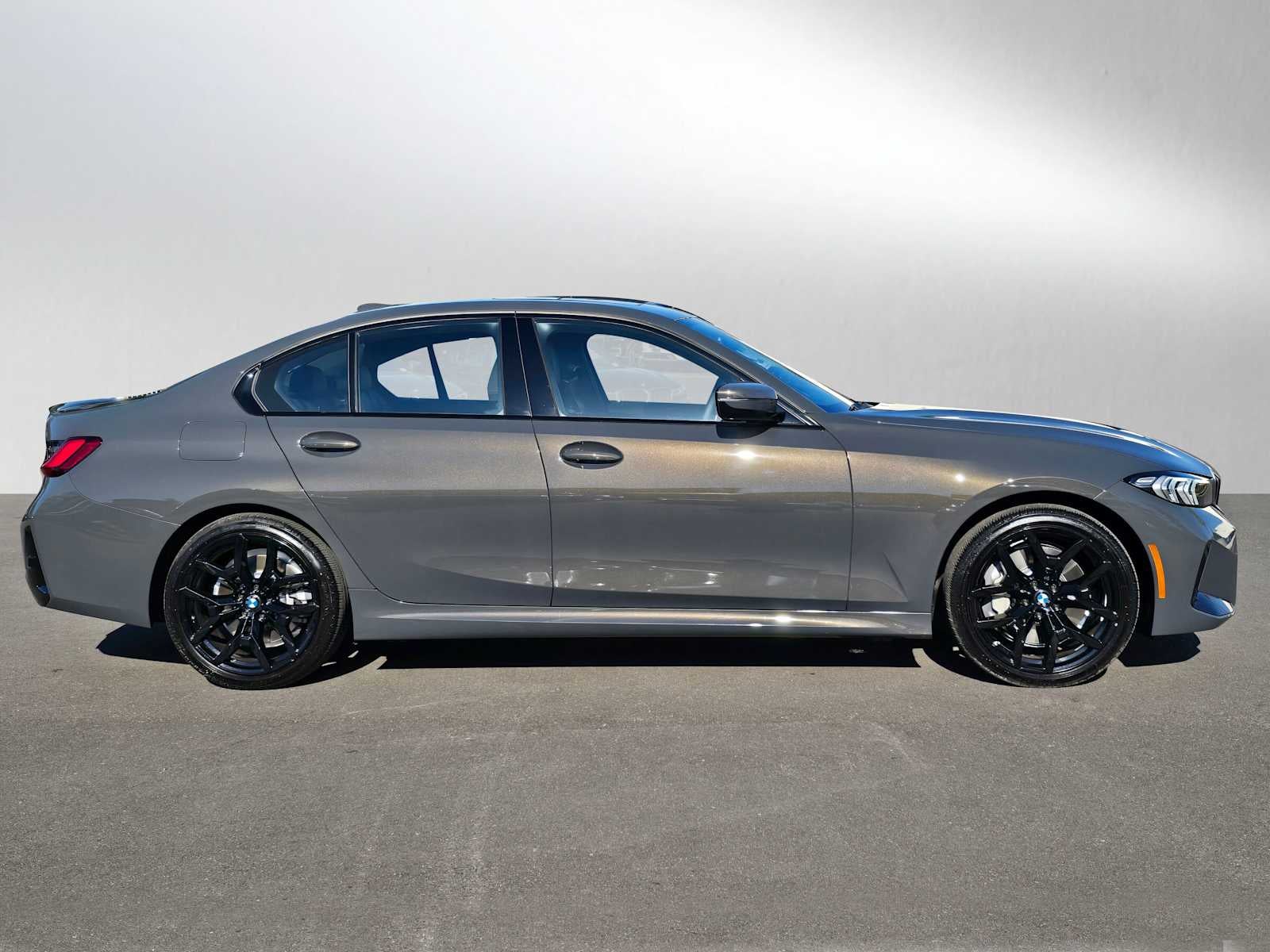 2026 BMW 330i xDrive 330i xDrive