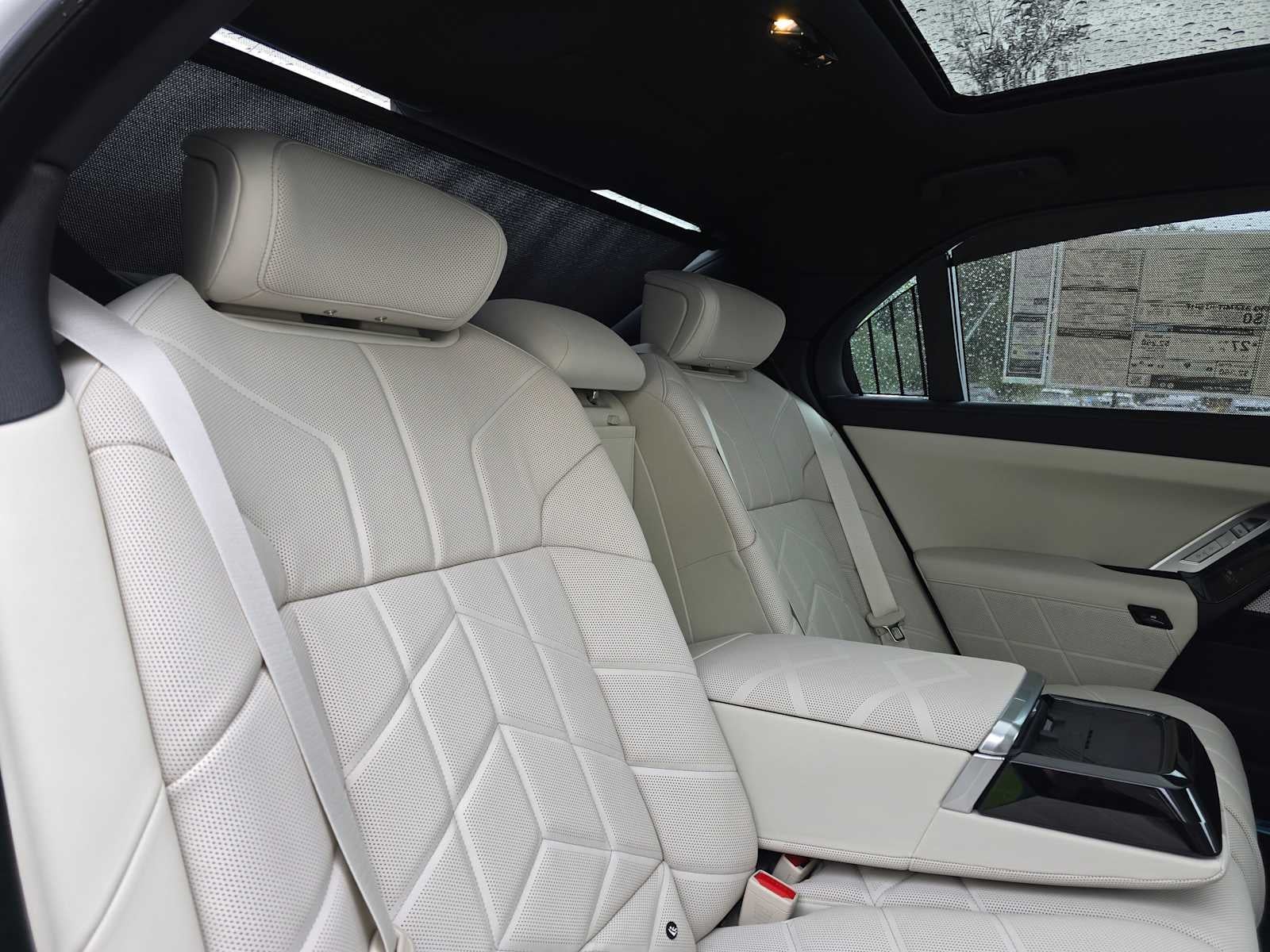 2025 BMW 7 Series 740i xDrive