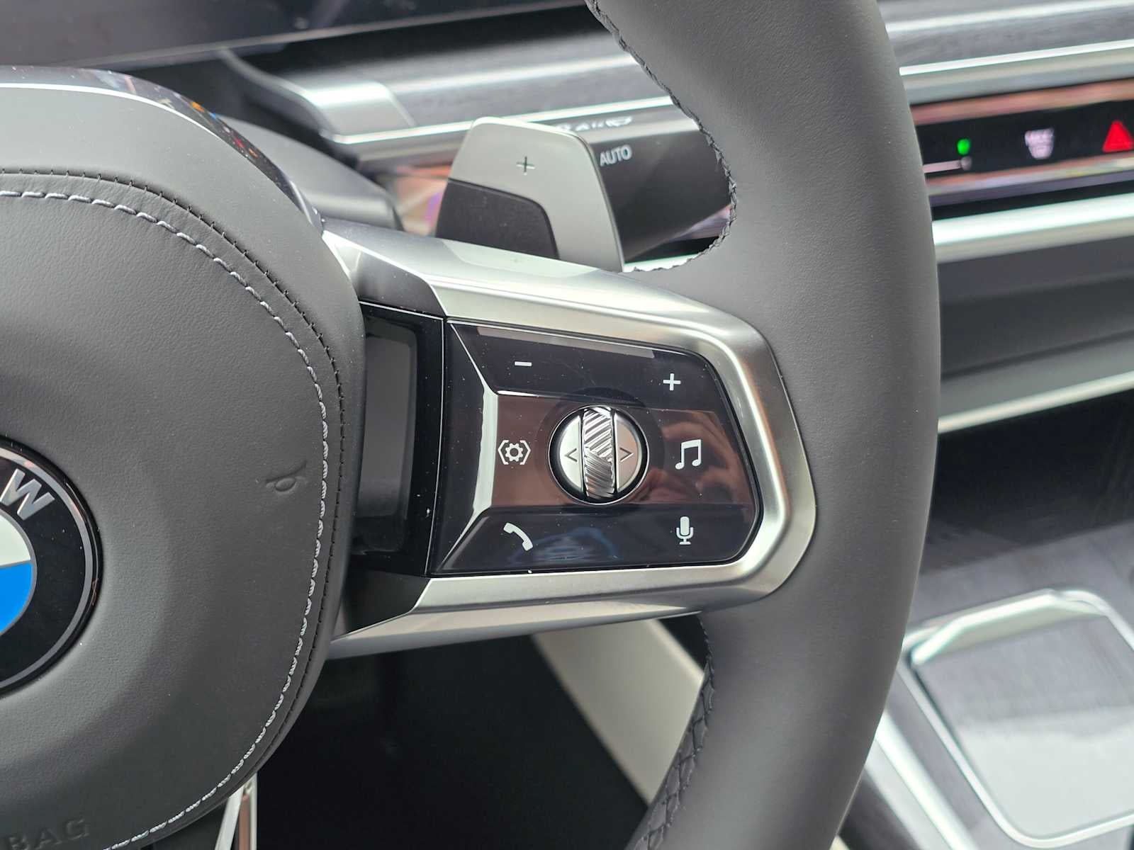 2025 BMW 7 Series 740i xDrive