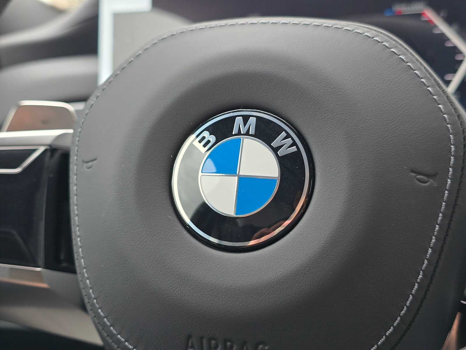 2025 BMW 7 Series 740i xDrive