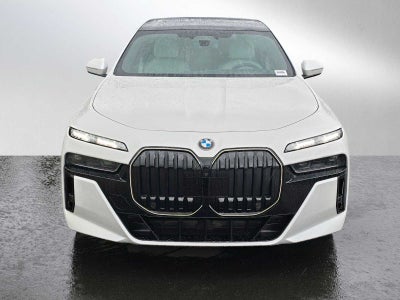 2025 BMW 7 Series 740i xDrive
