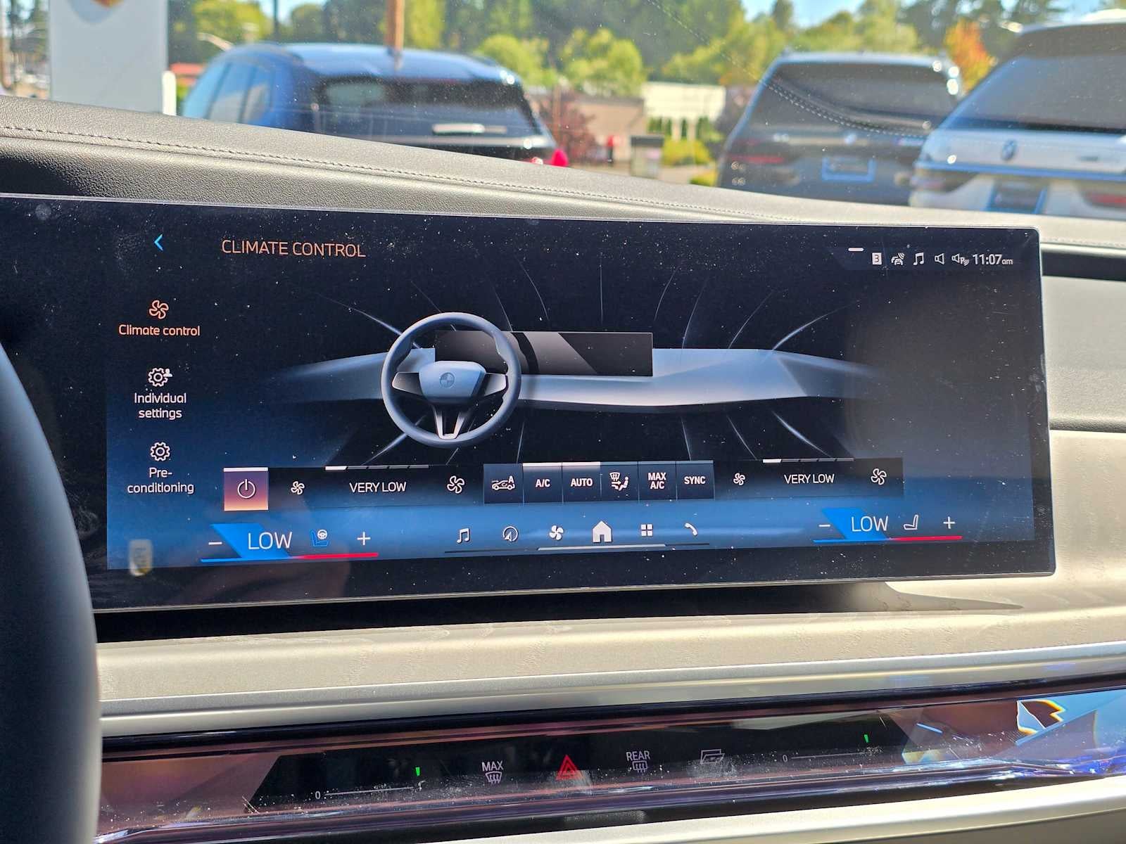 2025 BMW 7 Series 750e xDrive