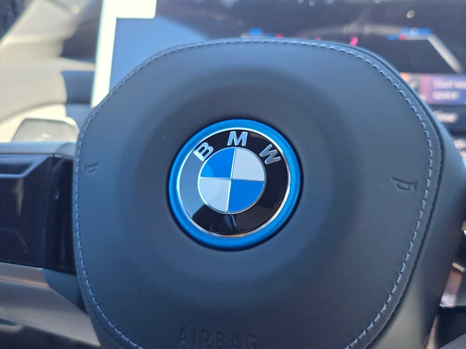 2025 BMW 7 Series 750e xDrive