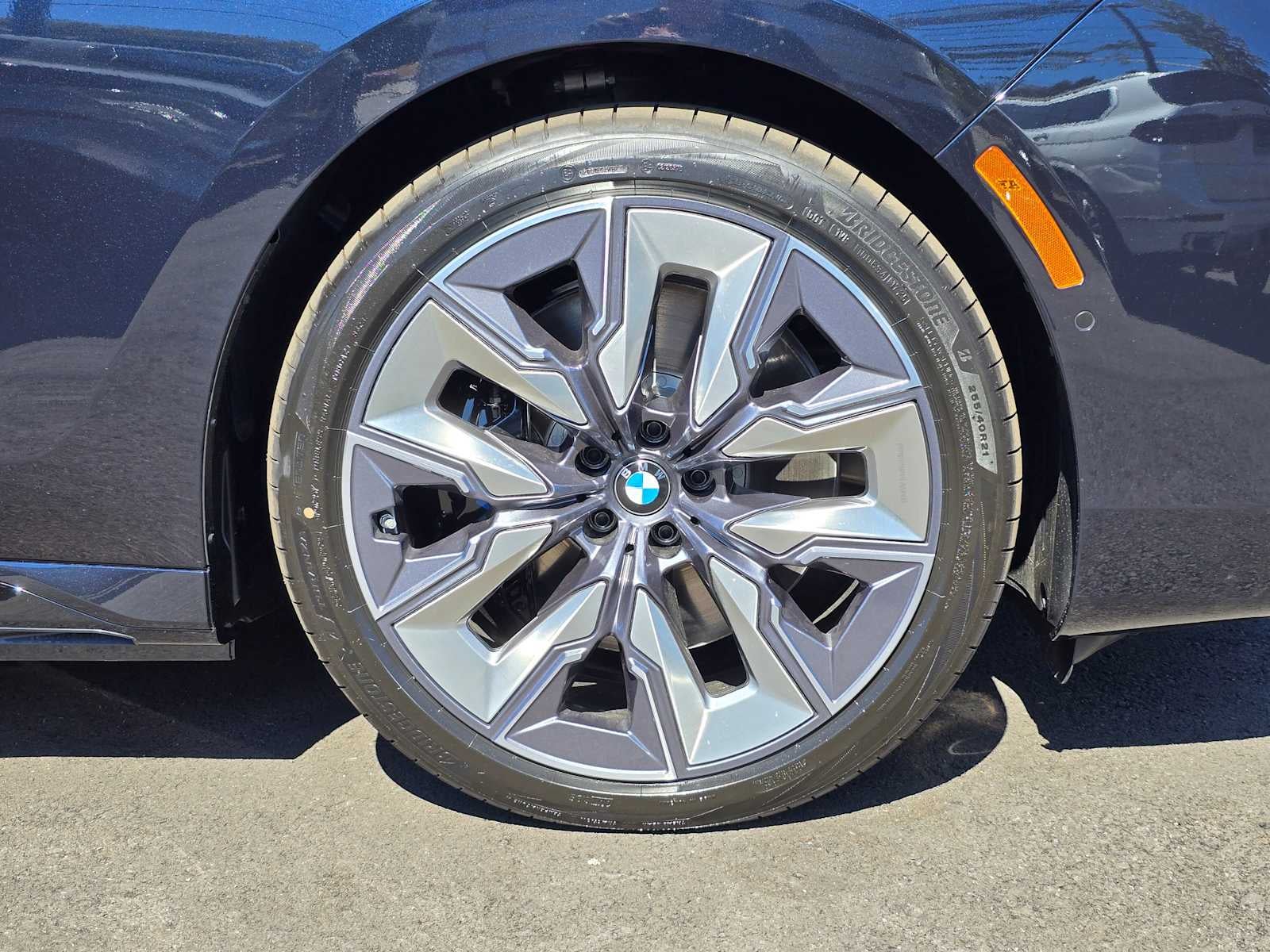 2025 BMW 7 Series 750e xDrive