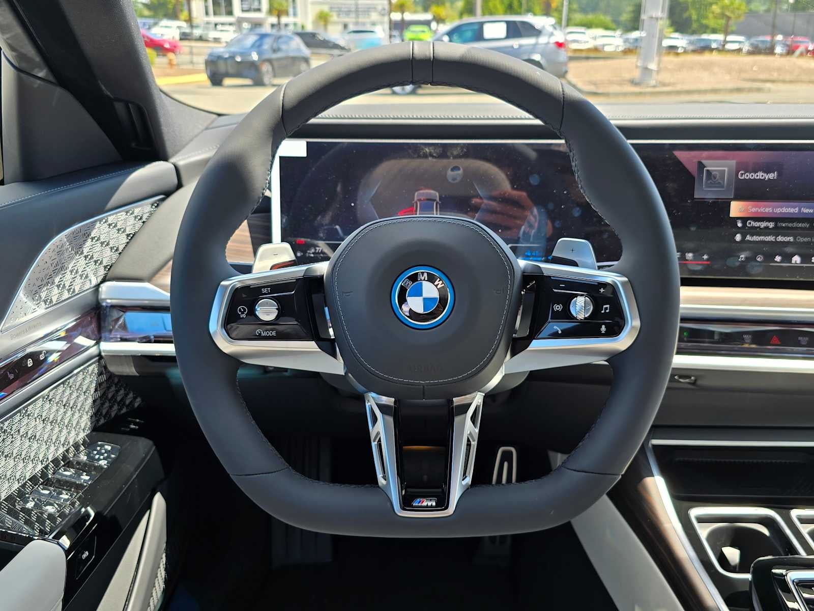 2025 BMW 7 Series 750e xDrive