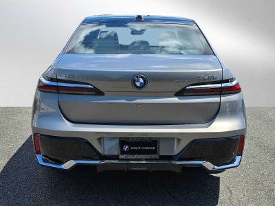 2025 BMW 7 Series 750e xDrive