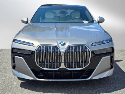 2025 BMW 7 Series 750e xDrive