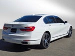 2018 BMW 750i 750i