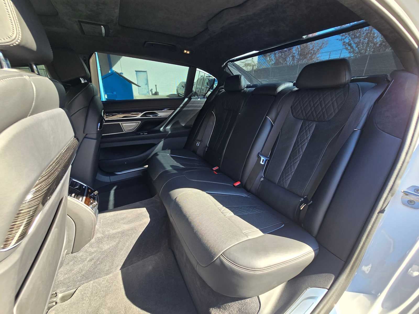 2018 BMW 7 Series 750i