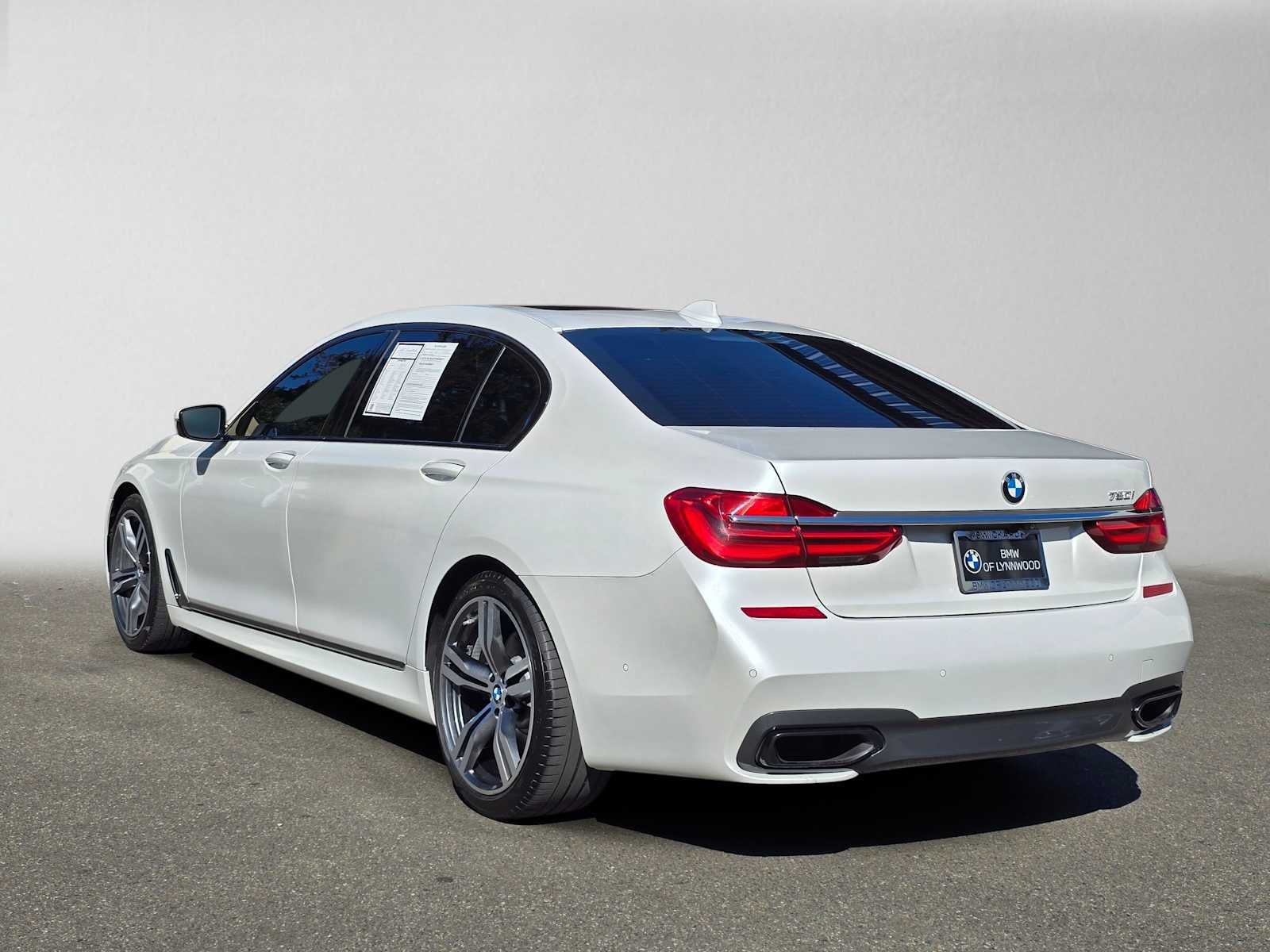 2018 BMW 7 Series 750i