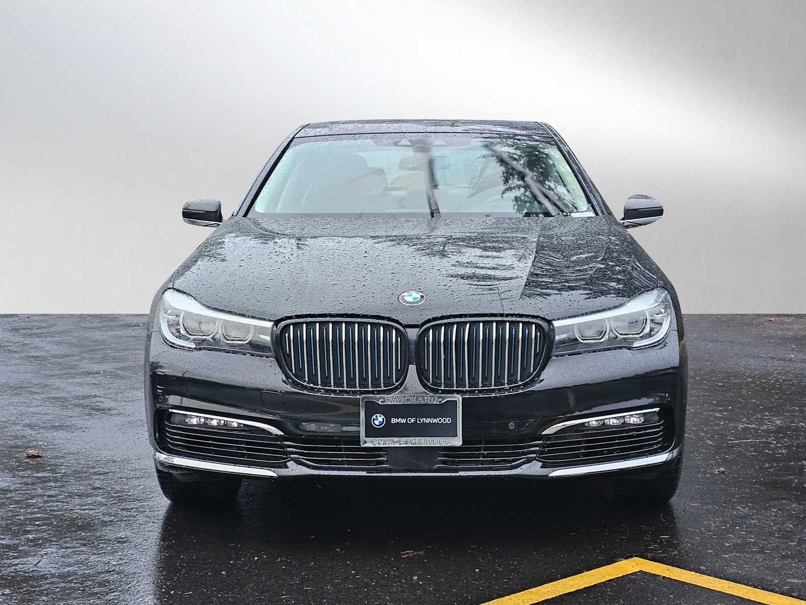 2018 BMW 7 Series 740e xDrive iPerformance