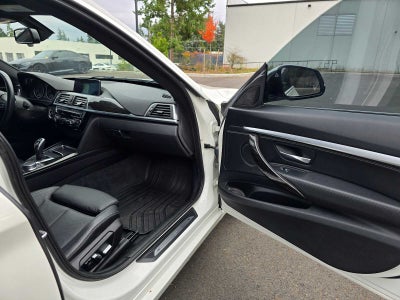 2018 BMW 3 Series 330i xDrive