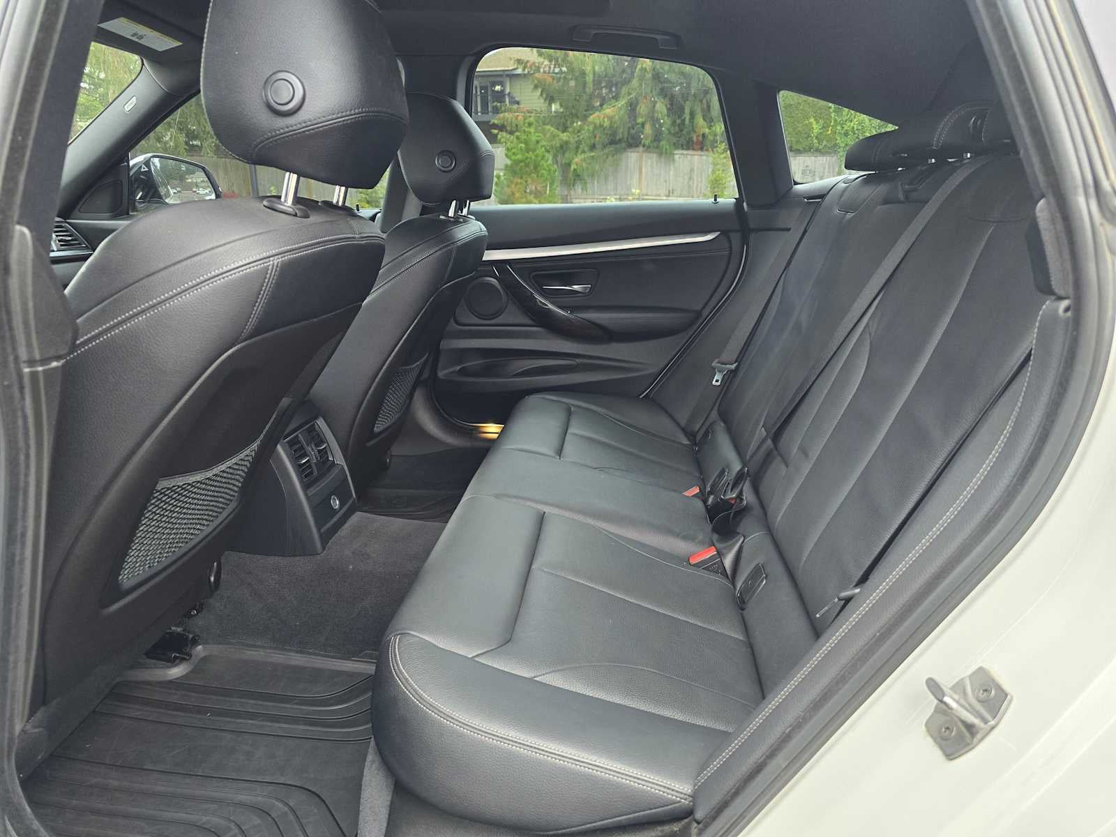 2018 BMW 3 Series 330i xDrive