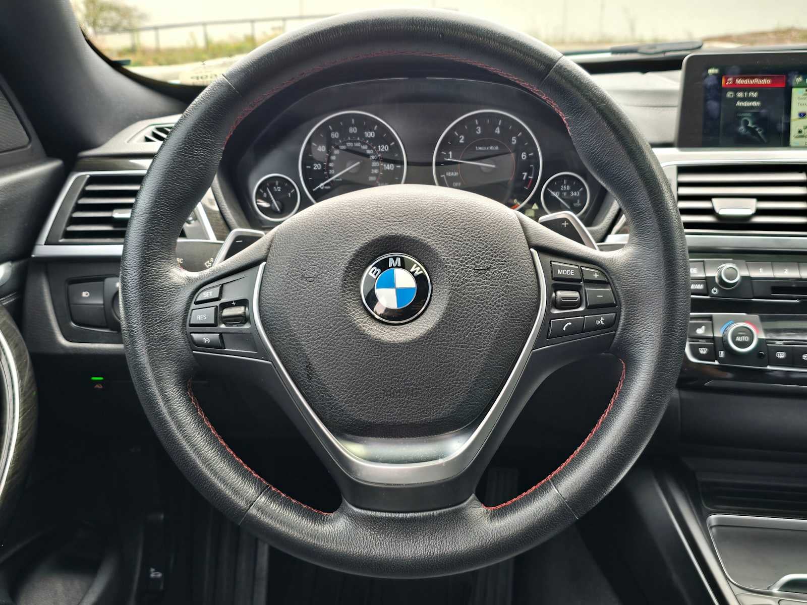 2018 BMW 3 Series 330i xDrive