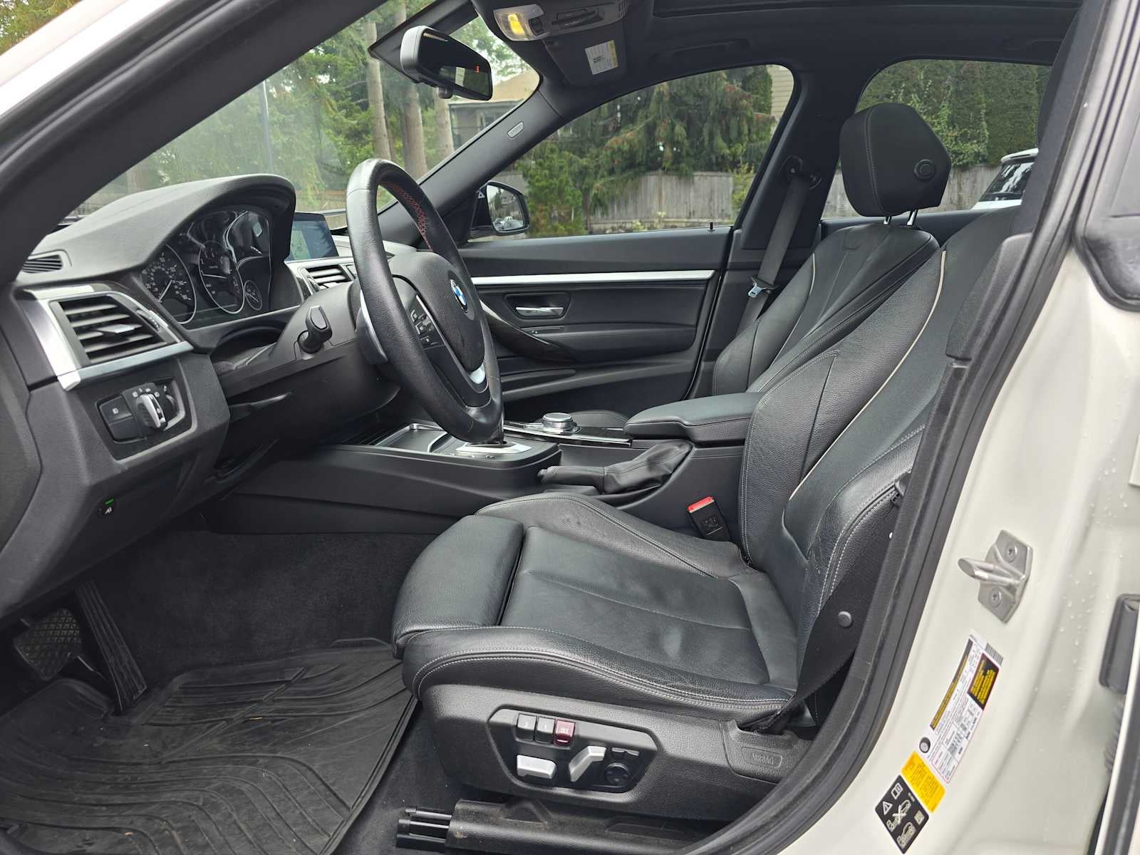 2018 BMW 3 Series 330i xDrive