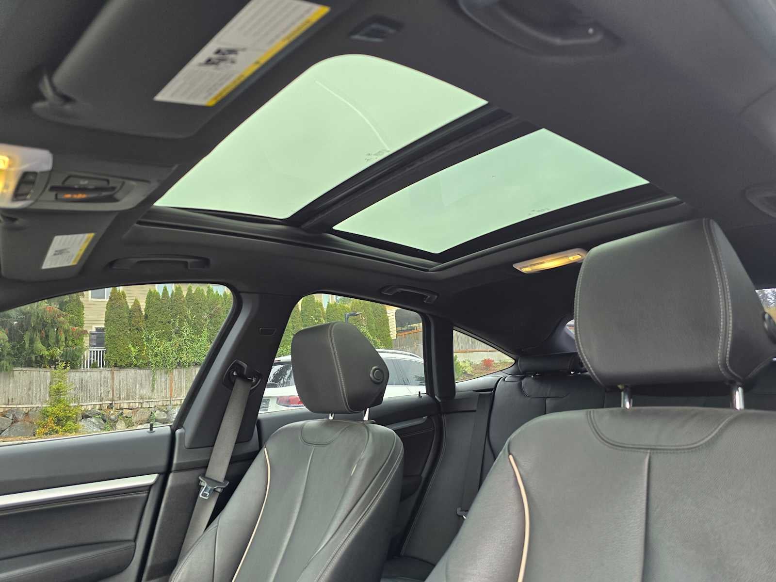 2018 BMW 3 Series 330i xDrive