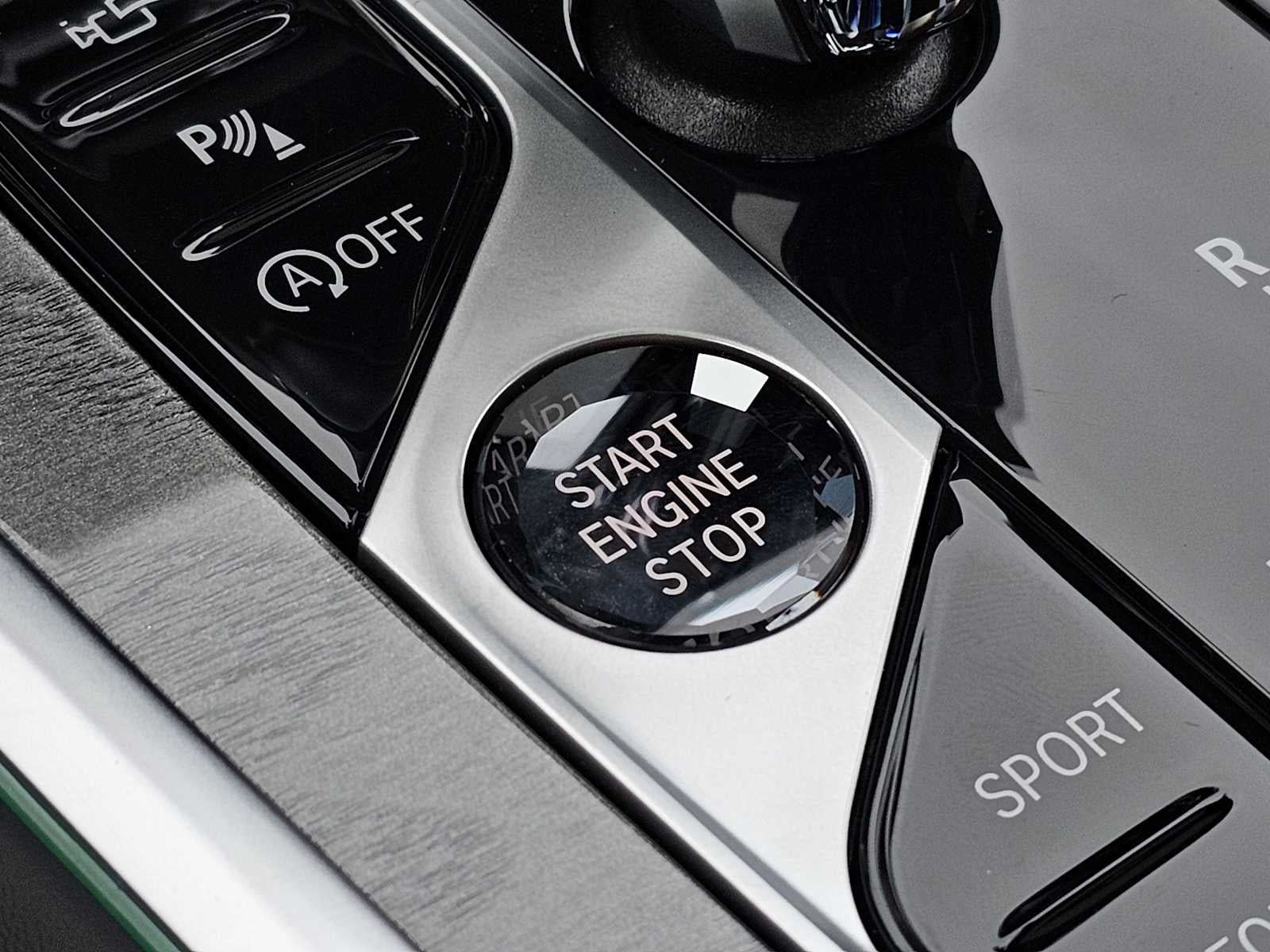 2026 BMW 8 Series 840i