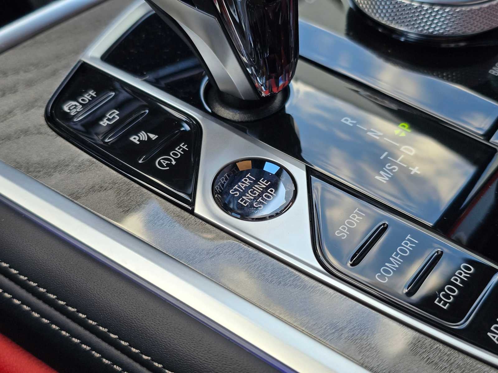 2026 BMW 8 Series 840i