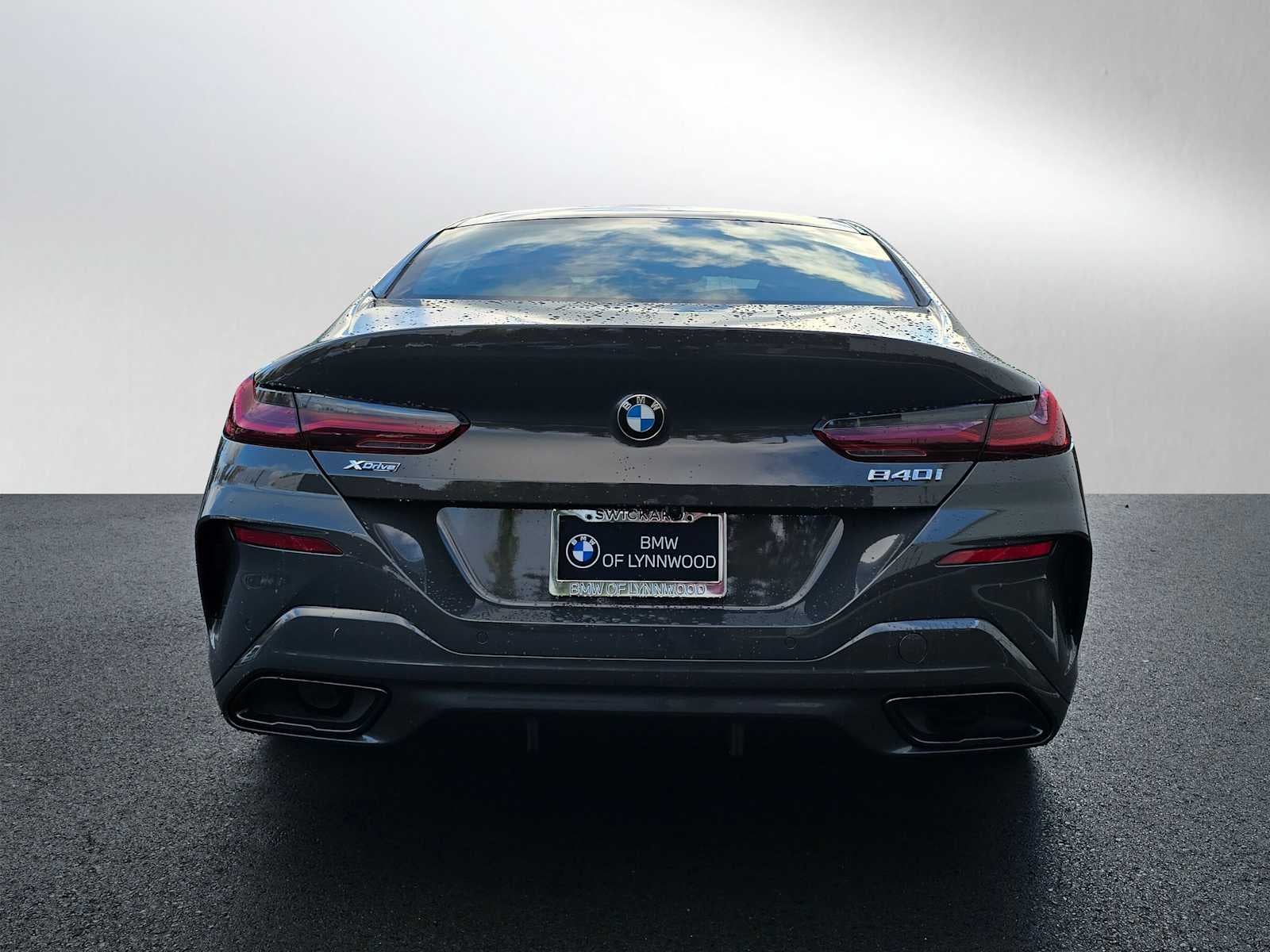 2026 BMW 8 Series 840i