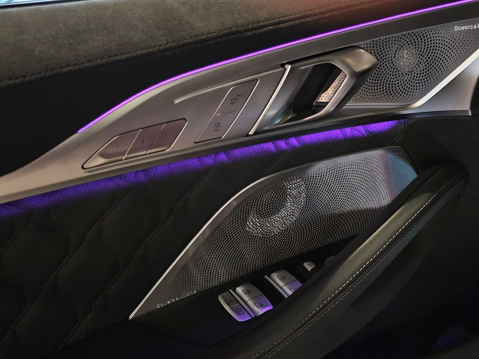 2026 BMW 8 Series M850i