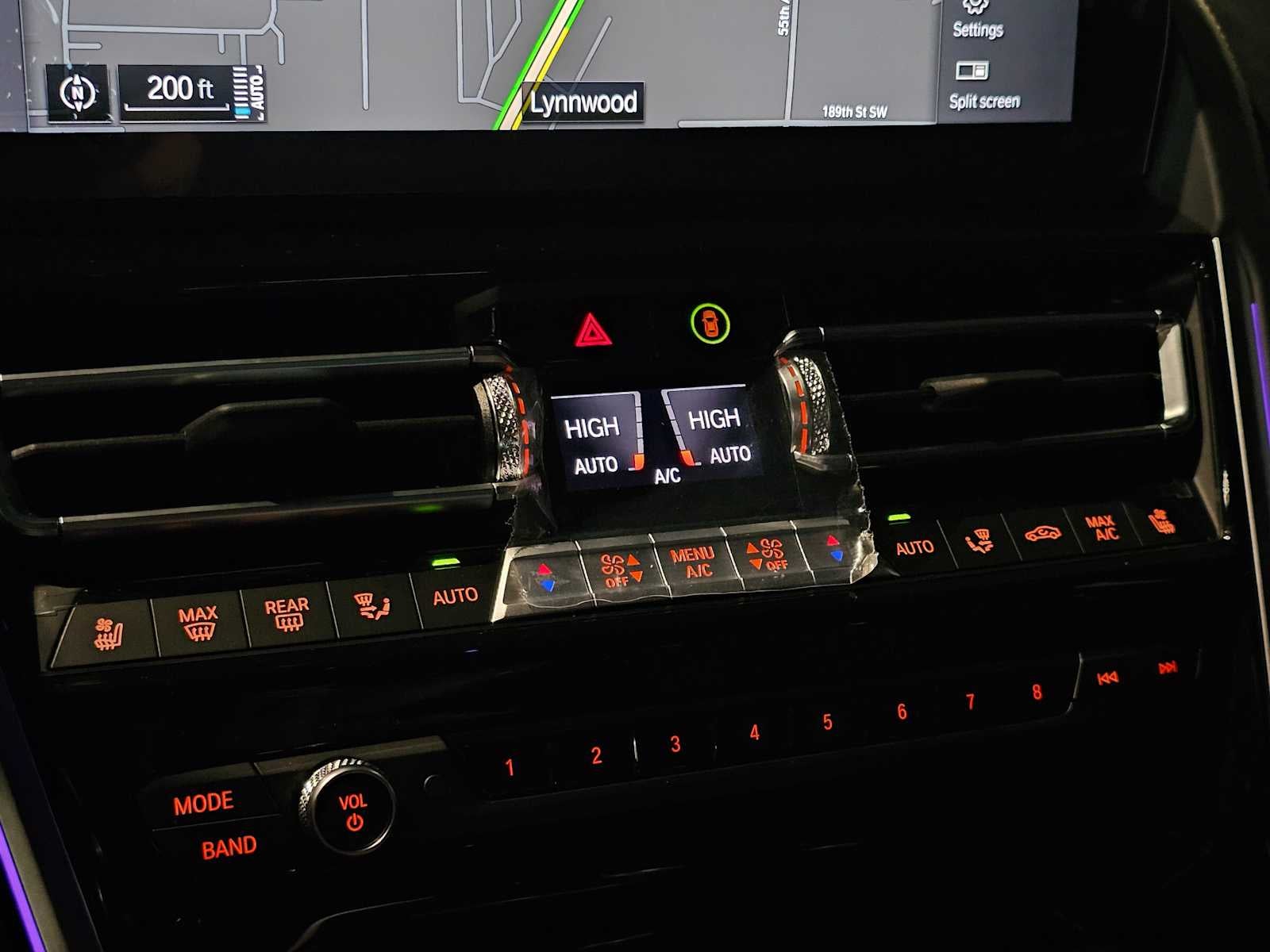 2026 BMW 8 Series M850i