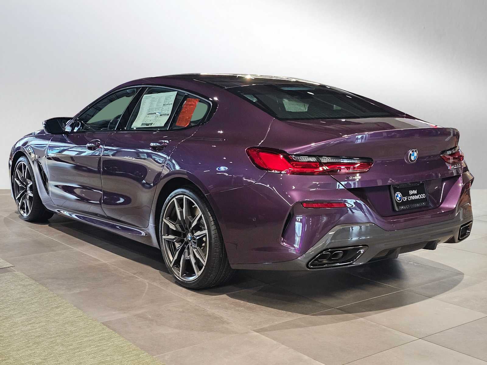 2026 BMW 8 Series M850i