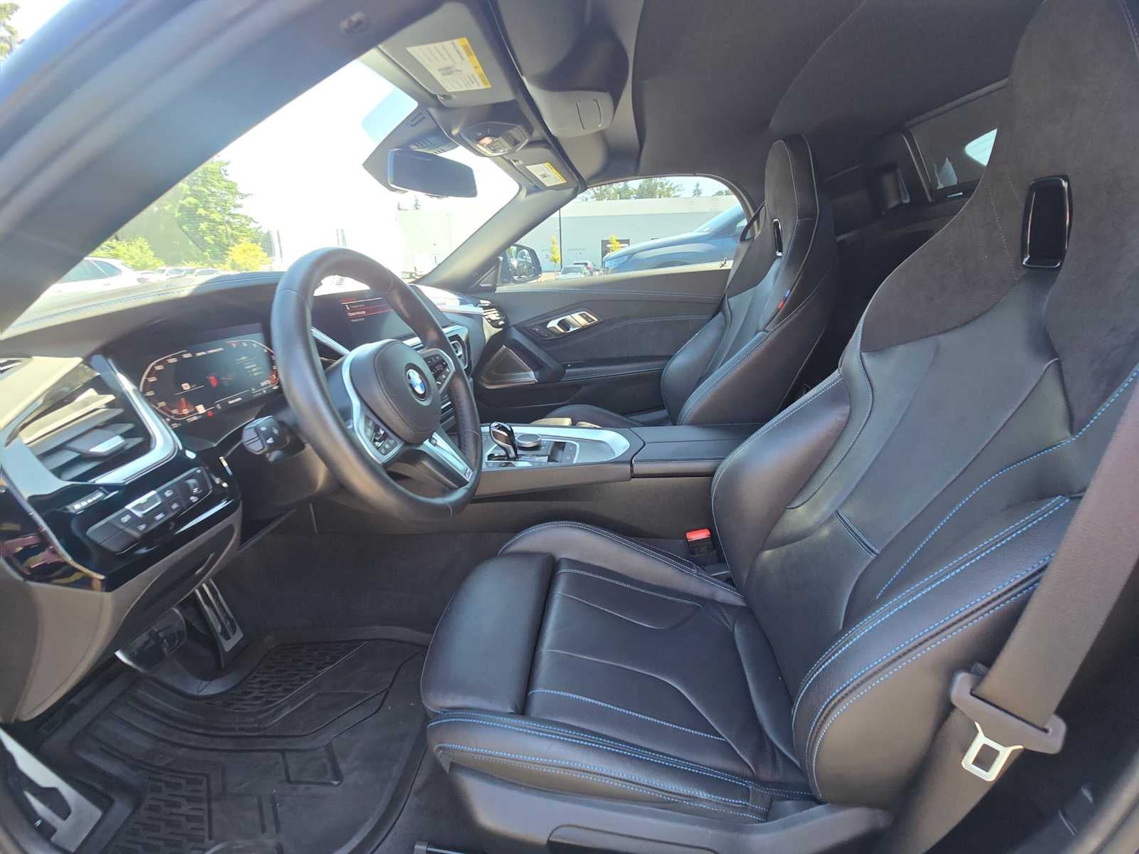 2025 BMW Z4 M40i