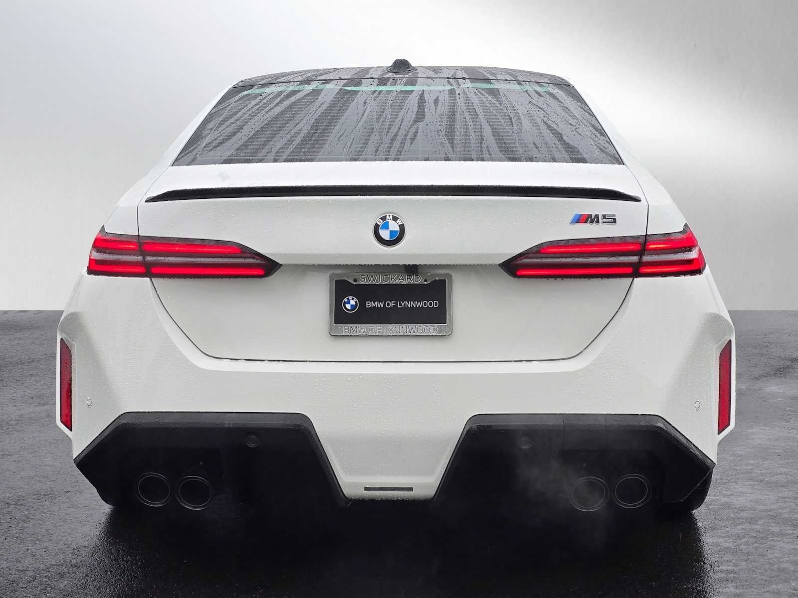 2025 BMW M5 Sedan