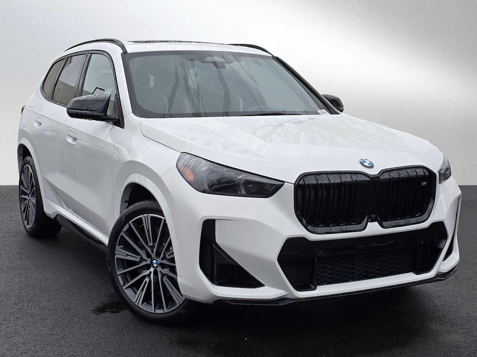 2026 BMW X1 M35i