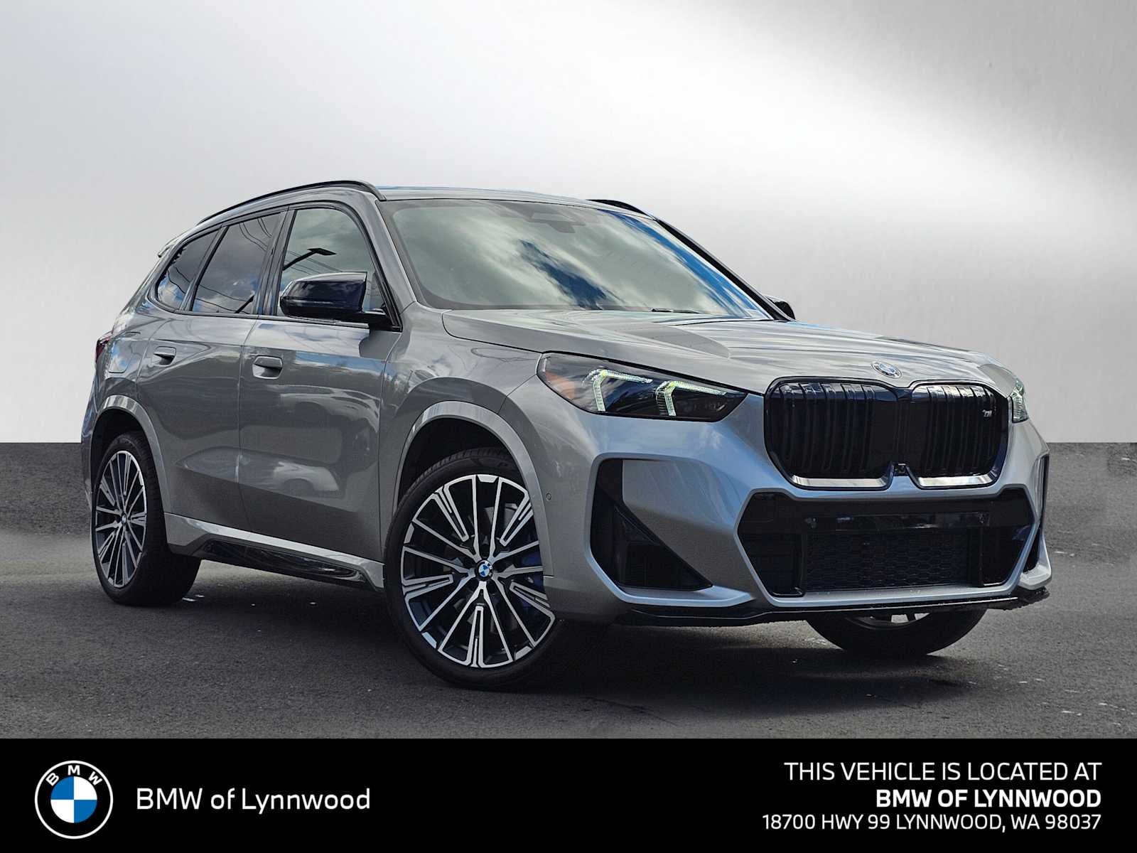 2026 BMW X1 M35i M35i