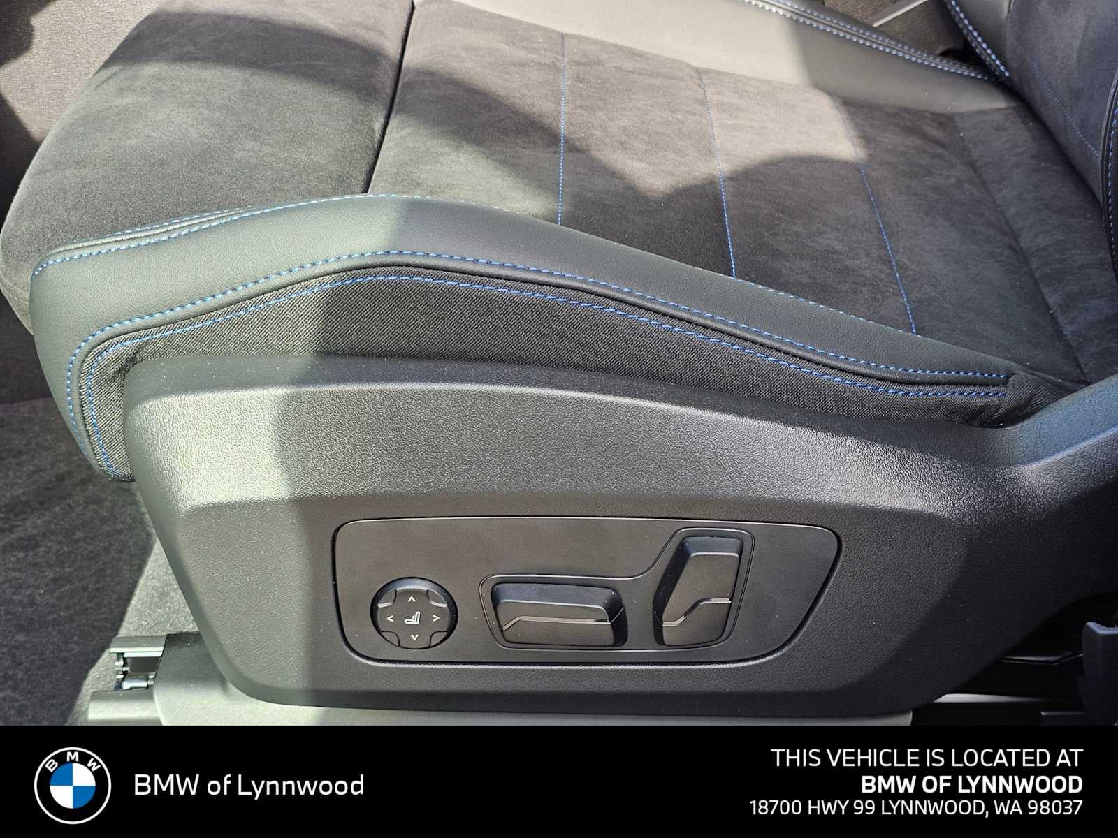 2026 BMW X1 M35i M35i