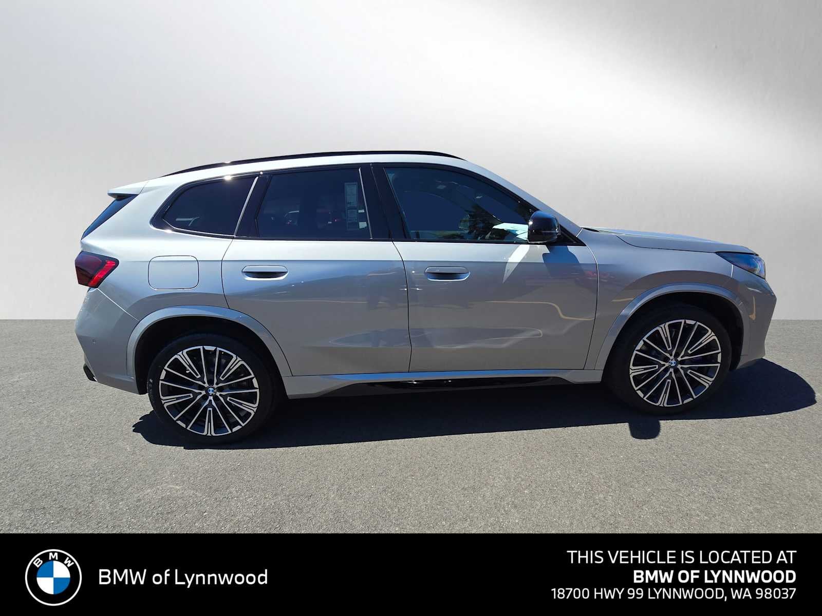 2026 BMW X1 M35i M35i