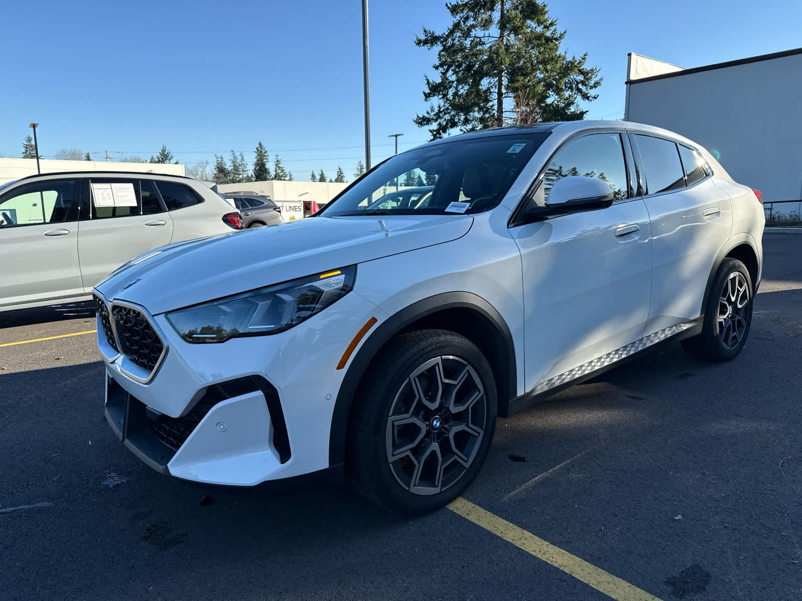 2025 BMW X2 xDrive28i