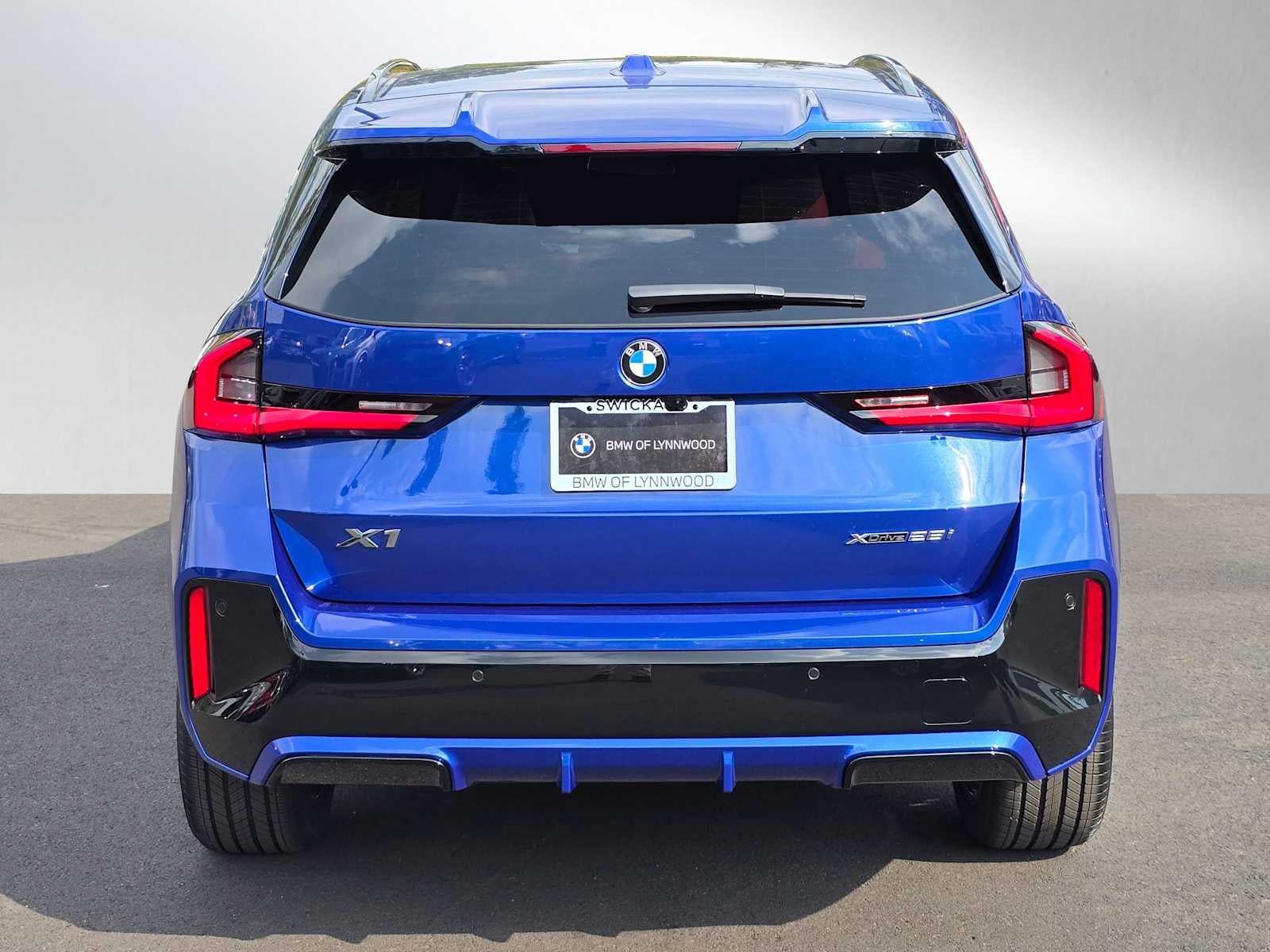 2025 BMW X1 xDrive28i