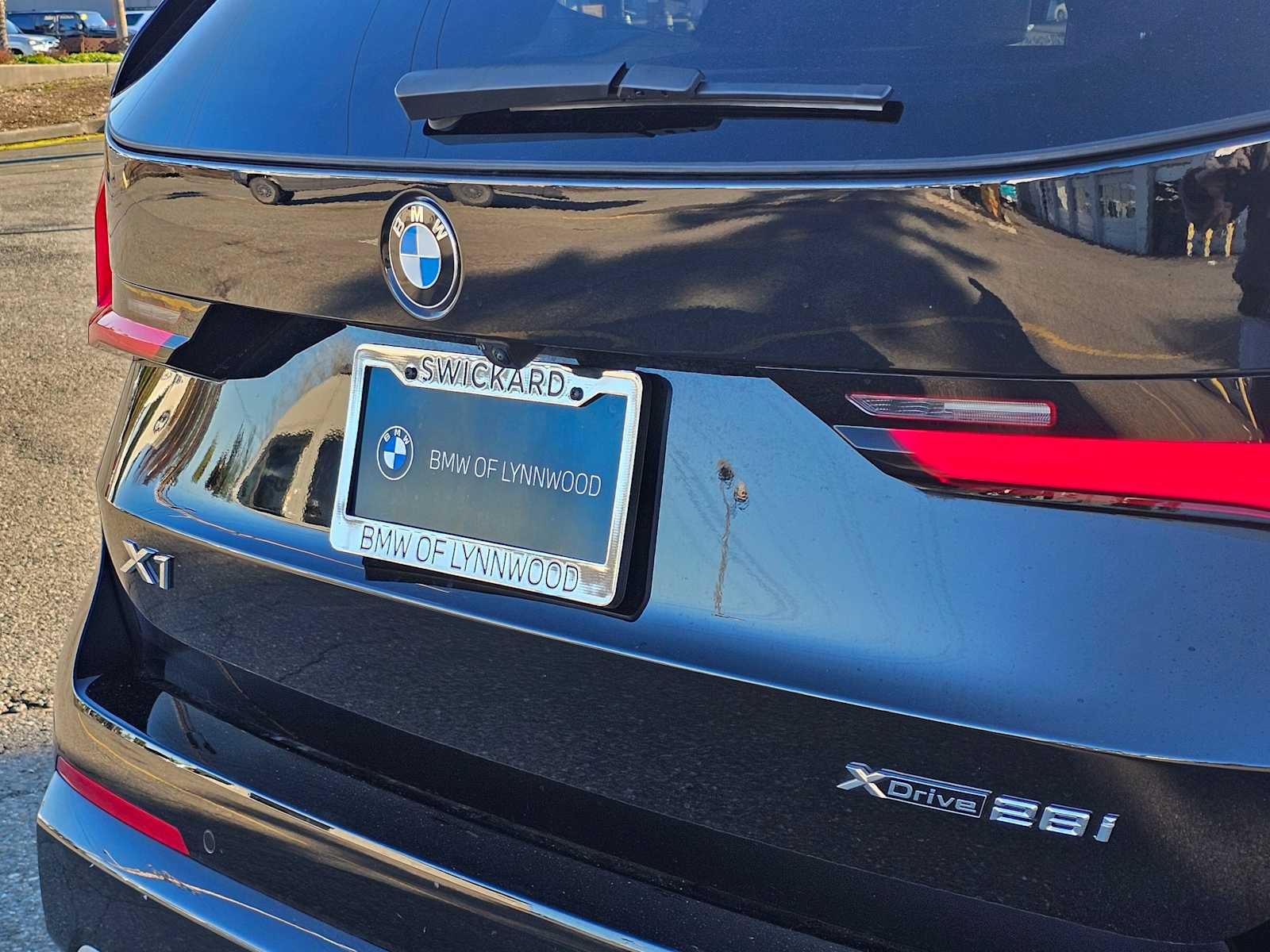 2023 BMW X1 xDrive28i xDrive28i