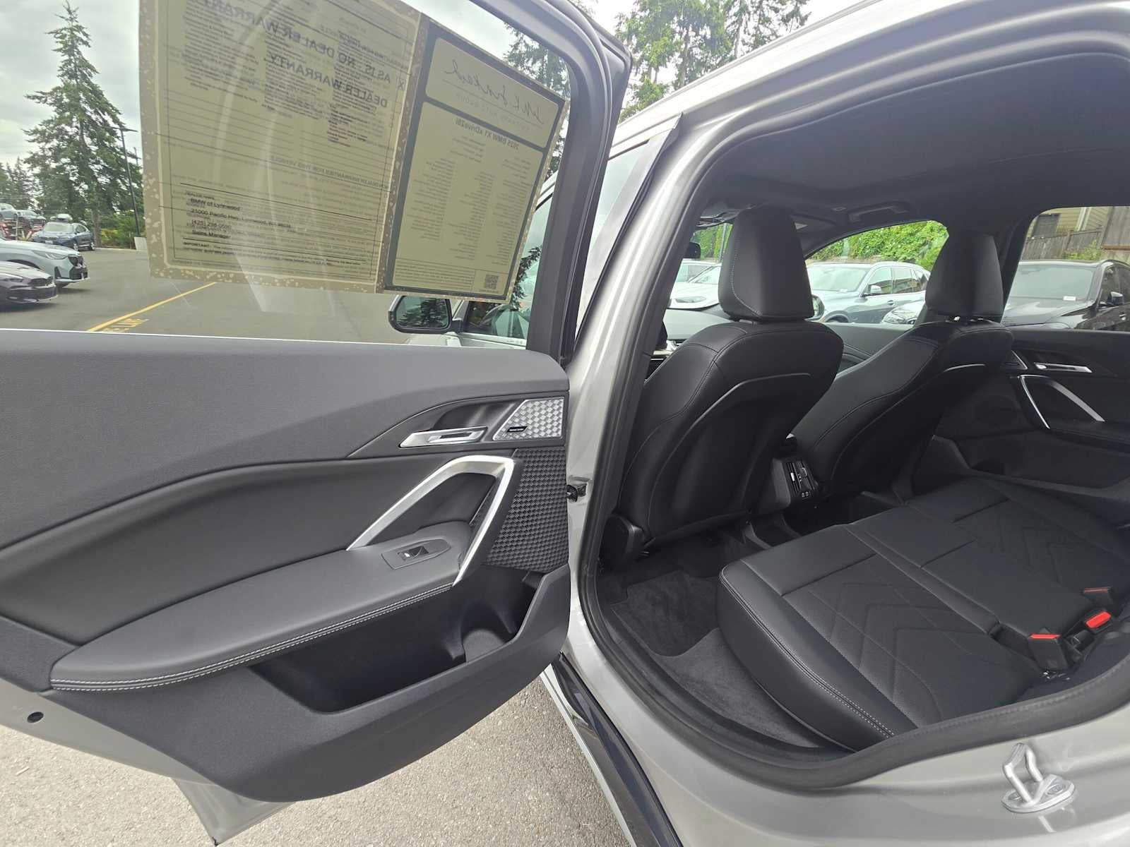 2025 BMW X1 xDrive28i