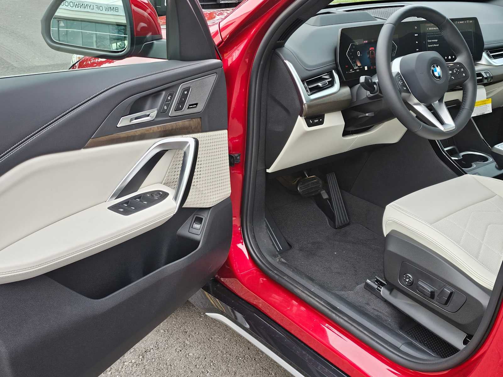 2026 BMW X1 xDrive28i xDrive28i