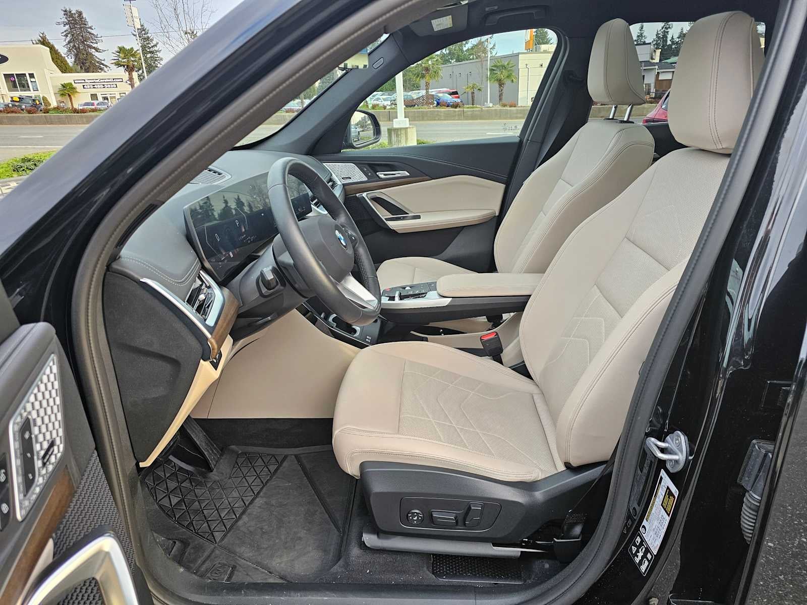 2025 BMW X1 xDrive28i xDrive28i