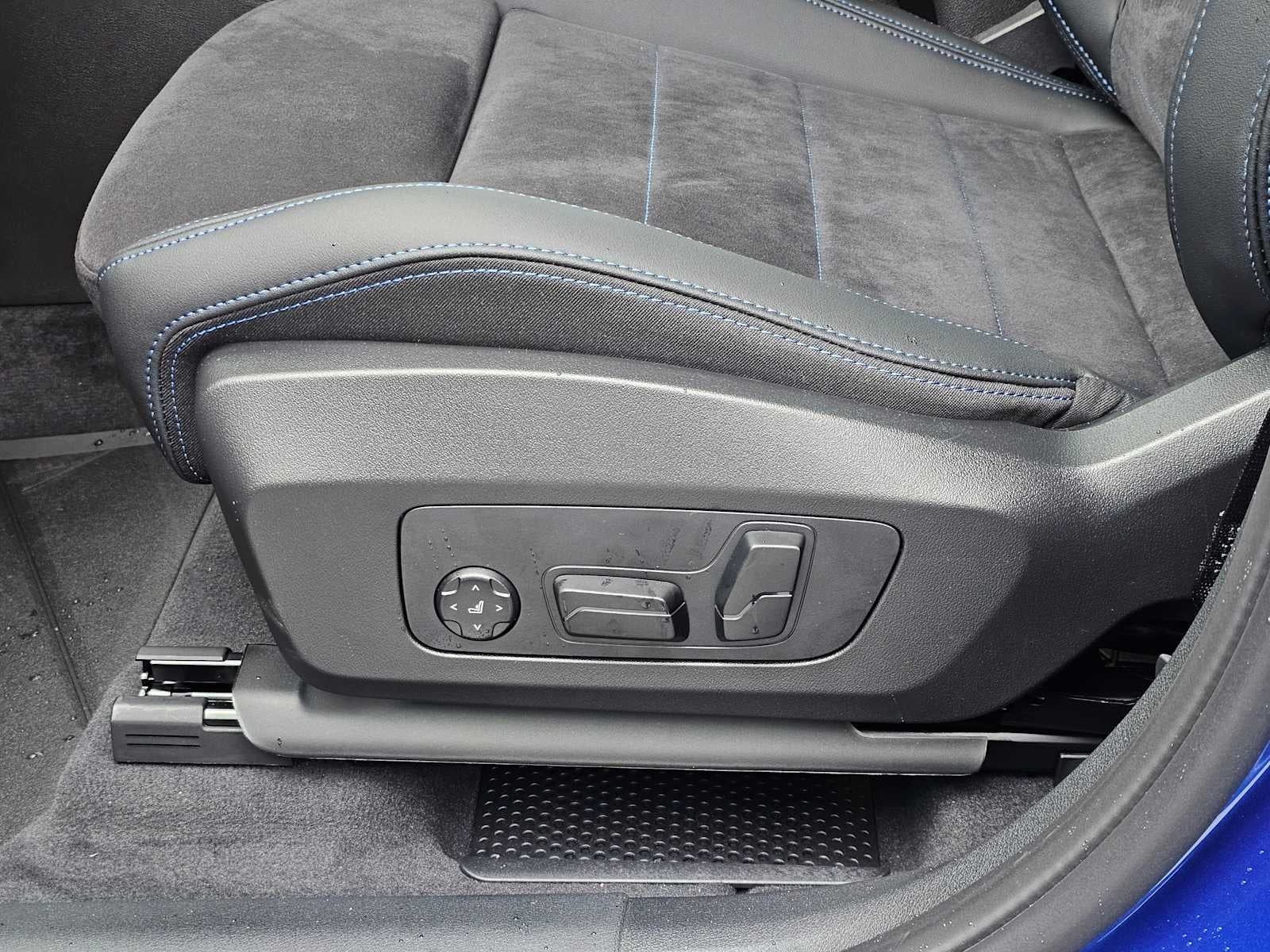 2026 BMW X1 xDrive28i xDrive28i