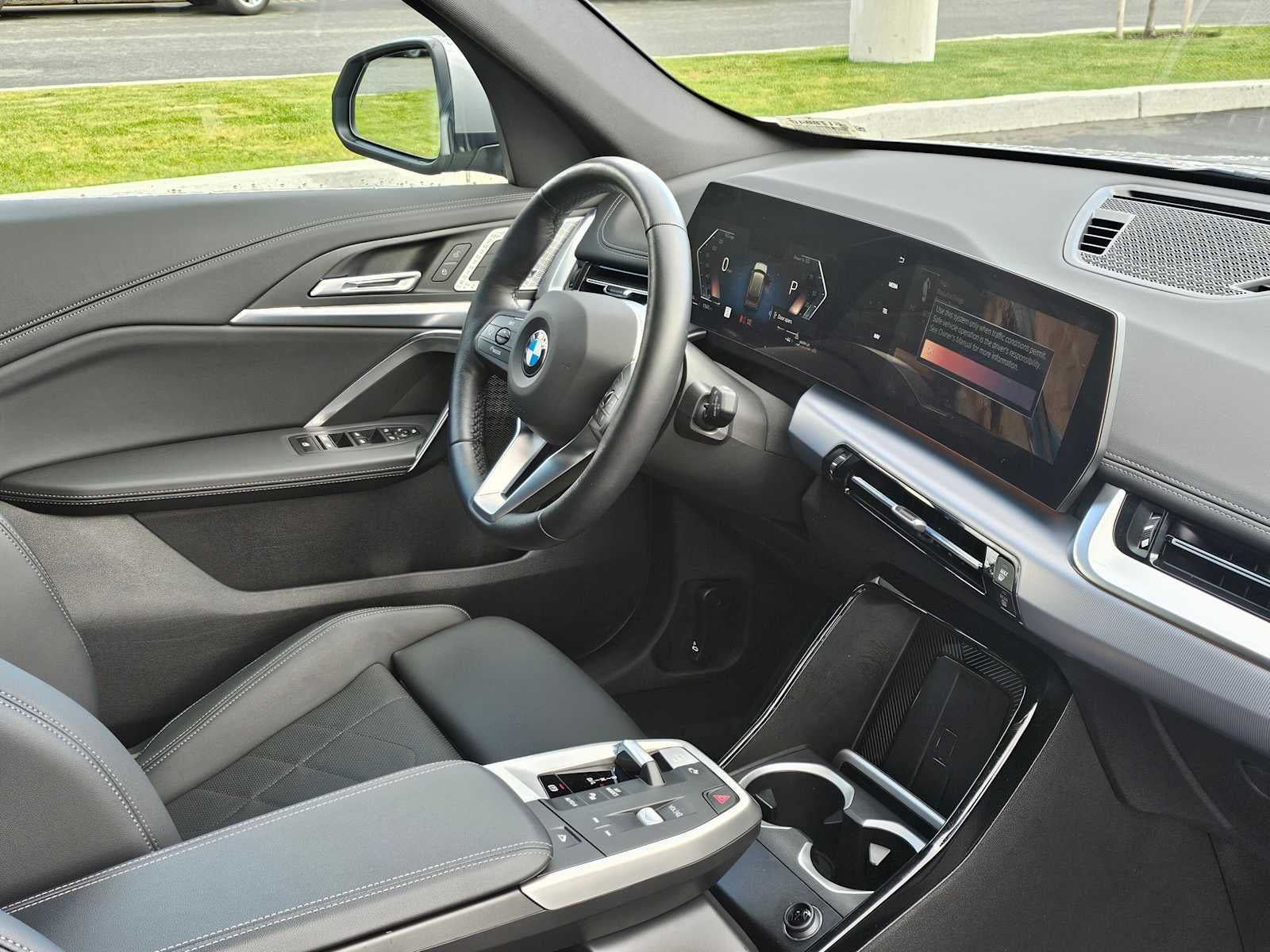 2025 BMW X1 xDrive28i