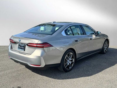 2025 BMW i5 xDrive40