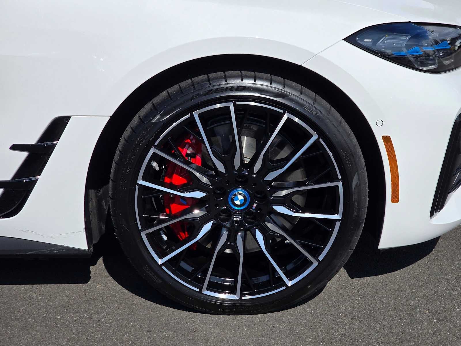 2024 BMW i4 M50