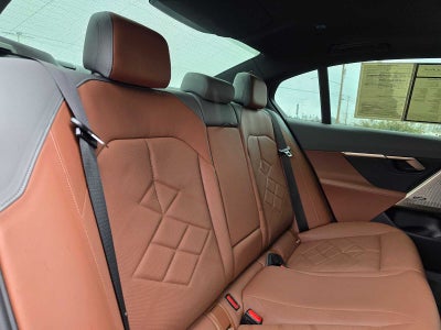 2025 BMW i5 eDrive40