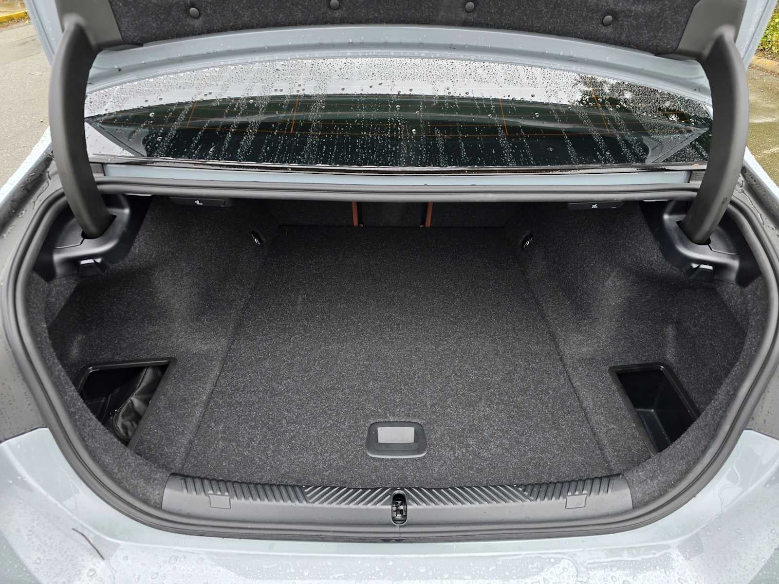 2025 BMW i5 eDrive40