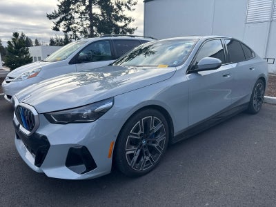 2025 BMW i5 eDrive40